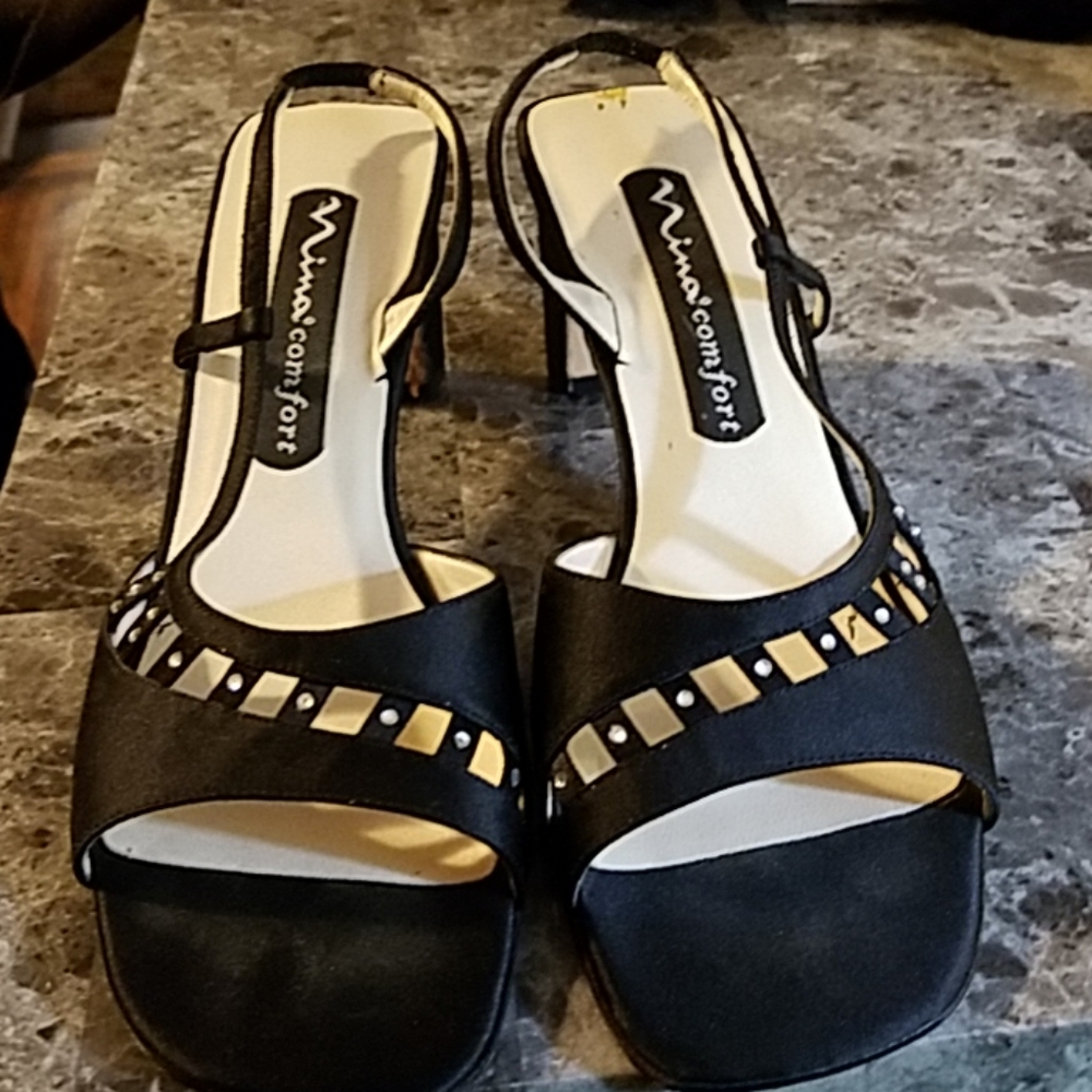 Shoes - Picture 3 of 3